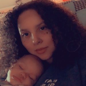 Meet your Posher, Hannah m